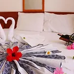 Hotel Arya