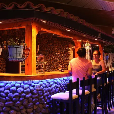 Hotel Arya